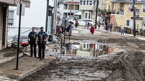 Northeast Flooding Catastrophic Flooding Swamped Vermonts Capital As