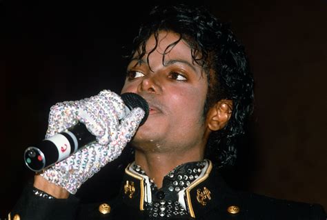 Michael Jackson Releases Thriller