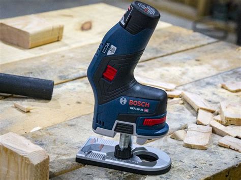 Bosch 12v Edge Router Compact Routing For Pros Pro Tool Reviews