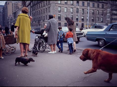 Hundreds Of Rare Garry Winogrand Color Photos Are Being Projected On Brooklyn Museum Wall