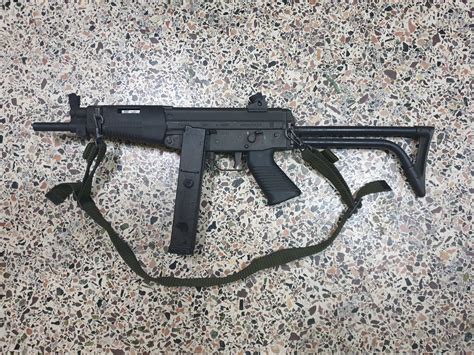 The second amendment foundation (saf) we are dedicated to promoting a better understanding about our constitutional heritage to privately own and possess firearms. Chilean FAMAE SAF from Hellenic Police trials - Armament ...