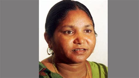 Phoolan Devi The Tale Of A Bandit Queen Oneindia News