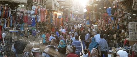 egypt overpopulation egyptian streets