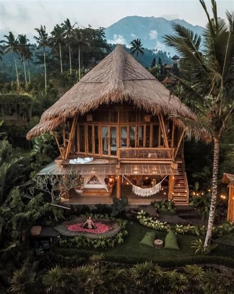 25 Dreamy Bamboo Houses In Bali For Your Next Holiday ⋆ Raw Mal Roams