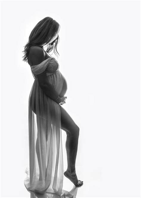 girl maternity pictures cute pregnancy pictures maternity photo outfits maternity dresses for