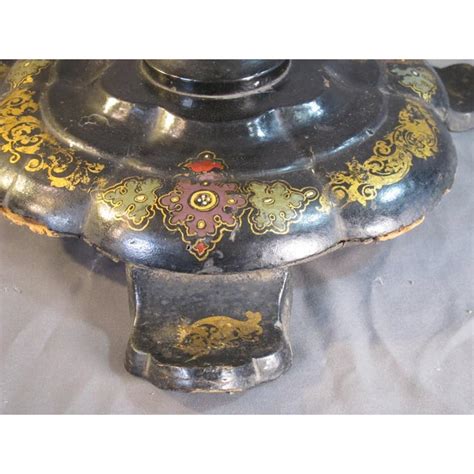 Even a small end table could be significant for showing your unique taste and feeling at life. Antique Lacquer and Pearl Inlay Tilt Top End Table | Chairish