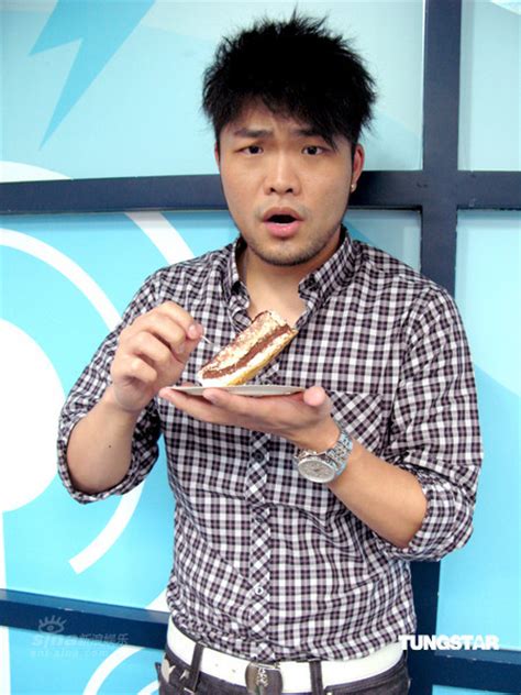 Nicky began activities in the entertainment industry in 1988. 李玖哲关怀老年人献唱 喜欢北京烤鸭不减肥(图)_影音娱乐_新浪网