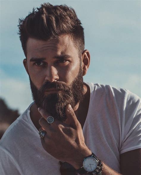 Saiba quais são os tipos de barba que combinam com cada formato de