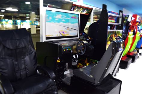 Estas actividades recreativas son semejantes a las tradicionales, con la. Daytona Usa - Maquinitas - Video Juegos - Simulador - $ 2 ...