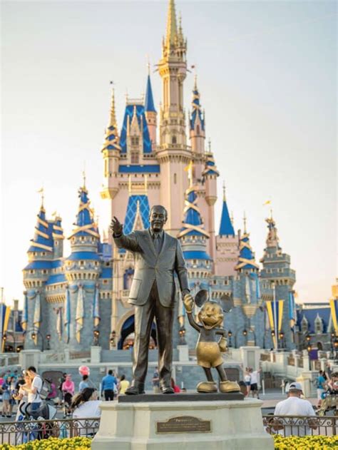 When To Visit Disney World Story Loving Living Lancaster