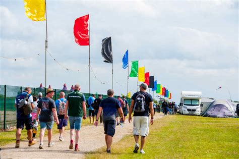 Before bidding commences, it will be driven at silverstone at speeds of up to 150mph. Silverstone MotoGP Woodlands Campsite - British MotoGP 2021
