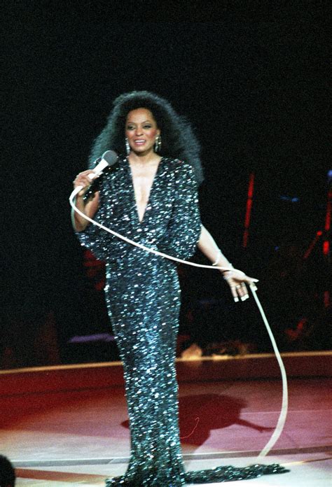 Diana Ross 1980s Apollo Theater Theatre Hollywood Gowns Diana Ross