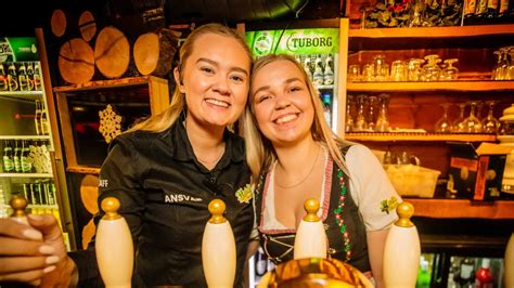 Heidis Bier Bar Afterski Og Tyrolerfest I Klostergade