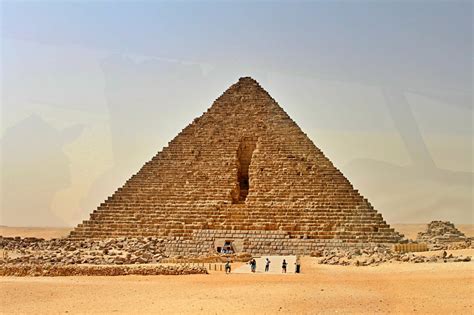 A Surreal Moment At The Great Pyramid Of Giza Egypt Nomadic Experiences