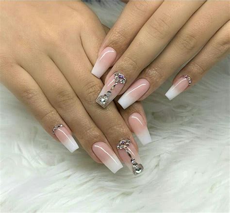 For More Pins And Boards Follow ⓅⒾⓃ ⒶⒹⒹⒾⒸⓉ Fingernail Designs Acrylic