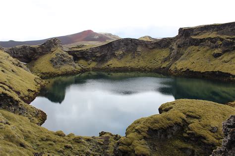 21 Laki Volcan Percantik Hunian