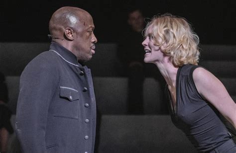 othello national theatre review ambitious but emotionally underpowered