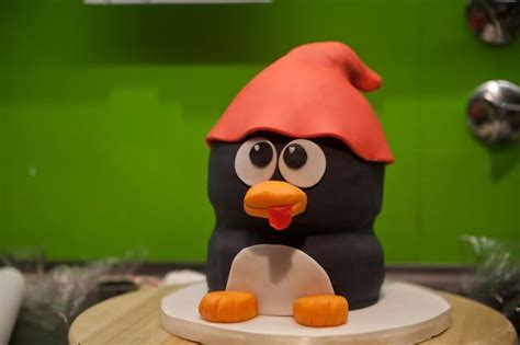 Maybe you would like to learn more about one of these? 3D Torte Pinguin mit Rezept und Anleitung | 3d torten ...