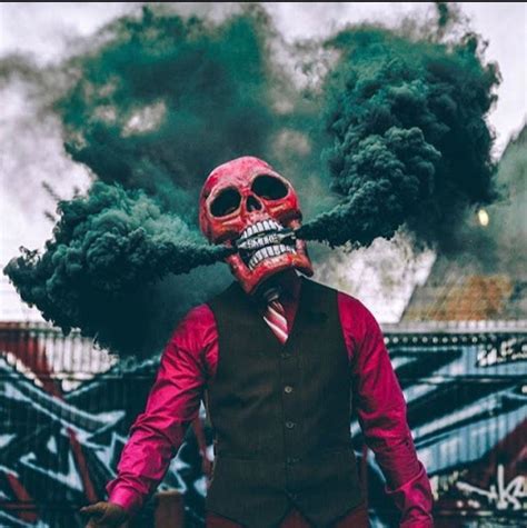 These are the best middle finger text art out there. Green...growth - Skeleton of color | Fotos de humo, Humo ...