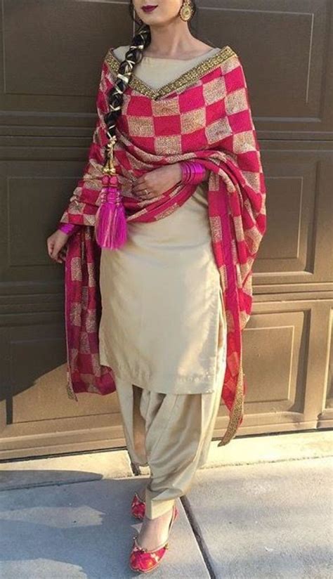 Get google photos go to google photos. Boutique suit | Patiala suit designs, Punjabi dress ...