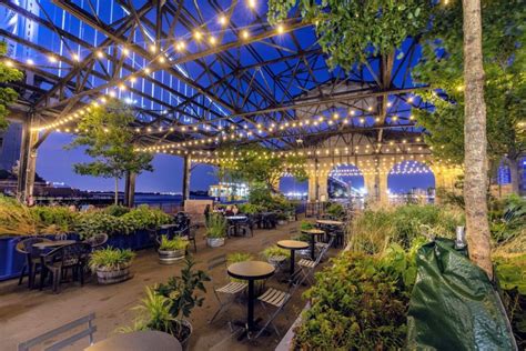 33 Beautiful Spots For Outdoor Dining In Philly In Gardens And On