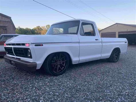 1975 Ford F100 Pickup White Rwd Automatic Classic Ford F100 1975 For Sale