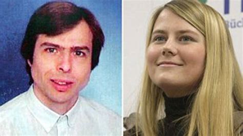 Kampusch was held in a secret cellar by her kidnapper wolfgang priklopil for more than eight years, until she escaped on august 23rd, 2006. Aniversario de la libertad de Natascha Kampusch, que logró escapa