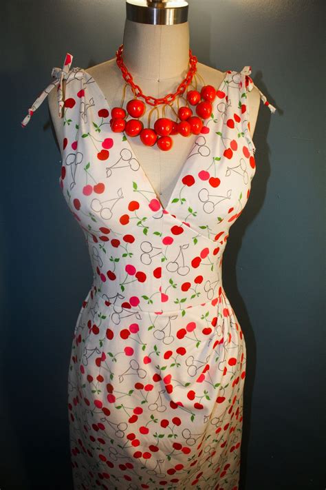 marilyn monroe cherry wiggle dress custom made to by morningstar84 on etsy dresses wiggle