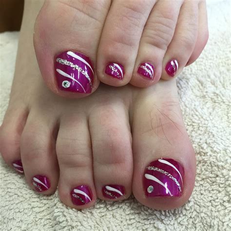 12 nail art toes design