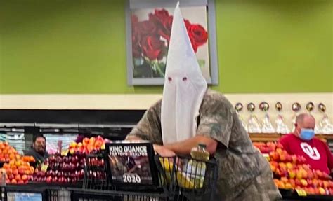 Man Wears Kkk Hood While Shopping At Vons Store In San Diego County Ktla
