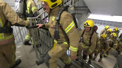 Bristol Firefighters Challenge In Tribute To 911 Victims Bbc News