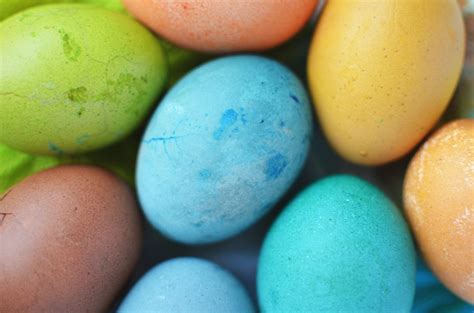 How To Make Natural Easter Egg Color