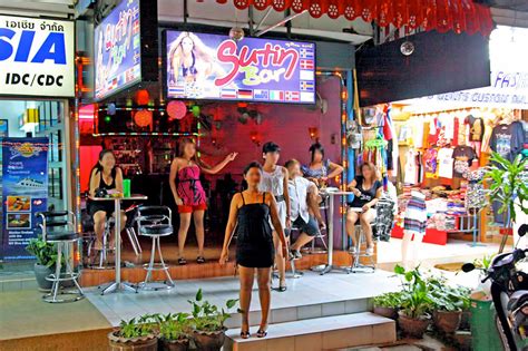 7 Best Nightlife Experiences In Karon Beach Where To Go At Night In