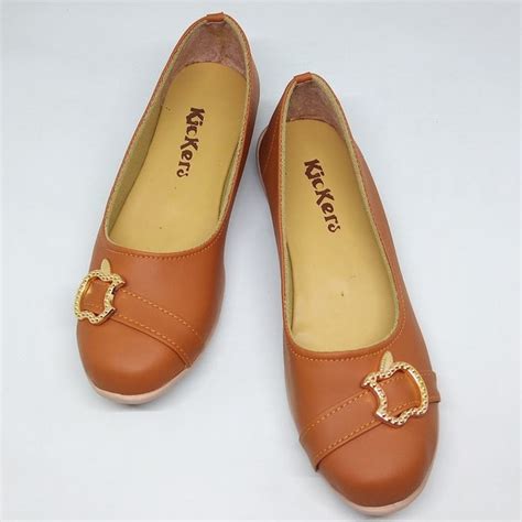 Saat pandemi covid 19 wanita ini memotret pelangi yang langka. Jual Sepatu cewek slip on kulit sintesis foto asli real ...