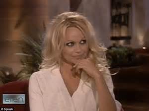 Now Pamela Anderson Slams Sarah Palin I Can T Stand Her She Can