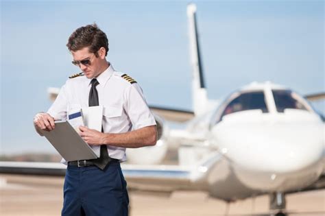 Becoming A Corporate Pilot Inflight Pilot Training
