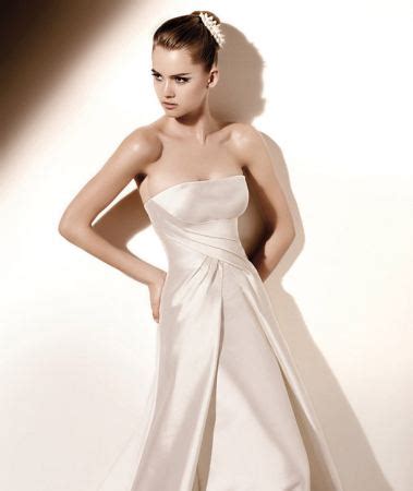Wir haben unterschiedliche marken ausführlich getestet und wir zeigen unseren lesern hier unsere ergebnisse unseres tests. Brautkleider von Valentino