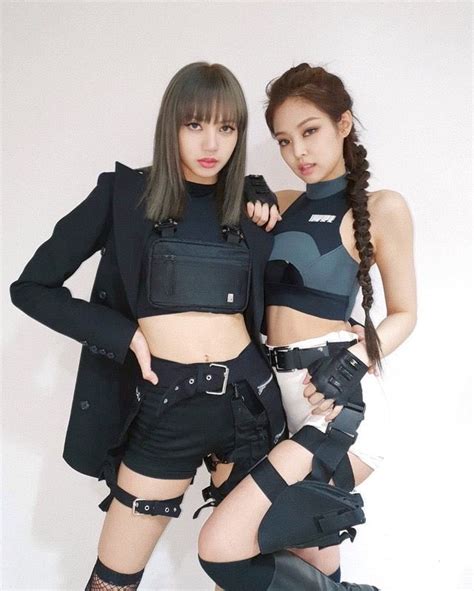 Jennie And Lisa Kill This Love Outfits Blackpink Fashion Kpop Girls Black Pink