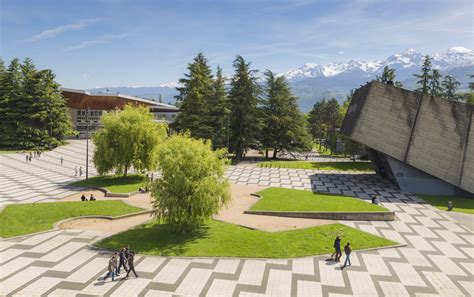 Check ranking, fees, cutoff, scholarships, accommodation and other parameters for best universities abroad at shiksha.com The 10 most beautiful universities in Europe | Times ...