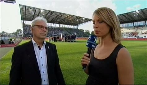Für die hammergeile jessy und yep auf esther freu ich mich auch schon. Jessy Wellmer bei der 'Sportschau - Finaltag der Amateure ...