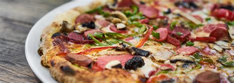 Two Delicious Pizza Recipes From Fresco Marketplace Coastbeat