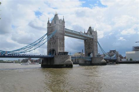London Bridge
