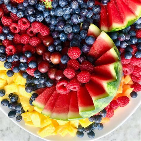 How To Make A Tasty Rainbow Fruit Platter Vlrengbr