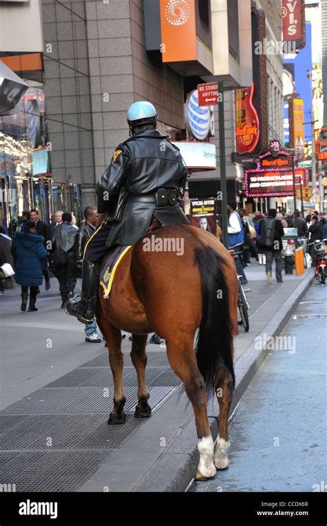 New York City Mounted Police Usa Stock Photo Alamy