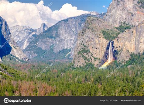 Yosemite National Park Valley Summer Landscape Tunnel View California
