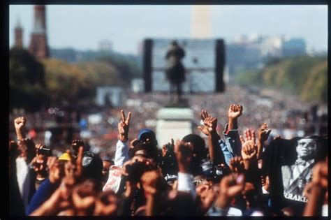 14 Striking Images From The Historic 1995 Million Man March Huffpost