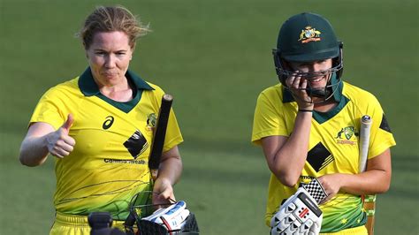 Womens Ashes Australia Beats England By Two Wickets In First Odi Of The Series In Brisbane