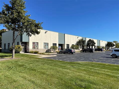 1631 & 1635 Northwind Blvd, Libertyville, IL 60048 | LoopNet