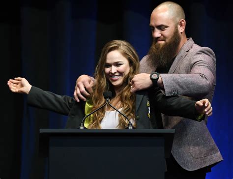 ronda rousey travis browne announce pregnancy in youtube video