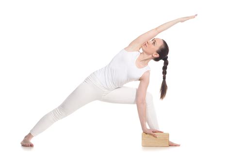 Extended Side Angle Pose Yoga With Block Yogaworks